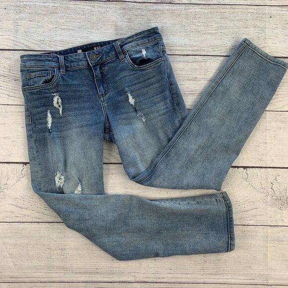 Kut from the Kloth sz 8  Straight Slim Jeans Light Wash Distressed Inseam 28.5" - Picture 1 of 11